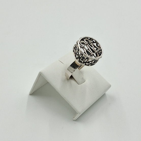 Sormus, Turun Hopea, design Pentti Sarpaneva, hopeaa