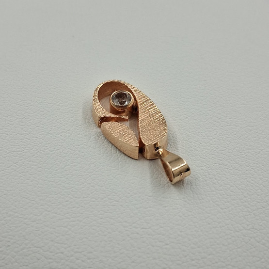 Riipus, Finnfeelings, 14k kultaa