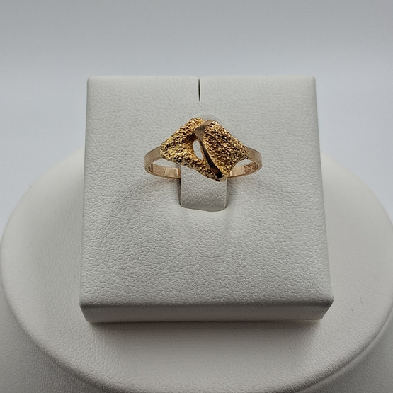 Sormus, Tammen Koru, 14k kultaa v. 1980