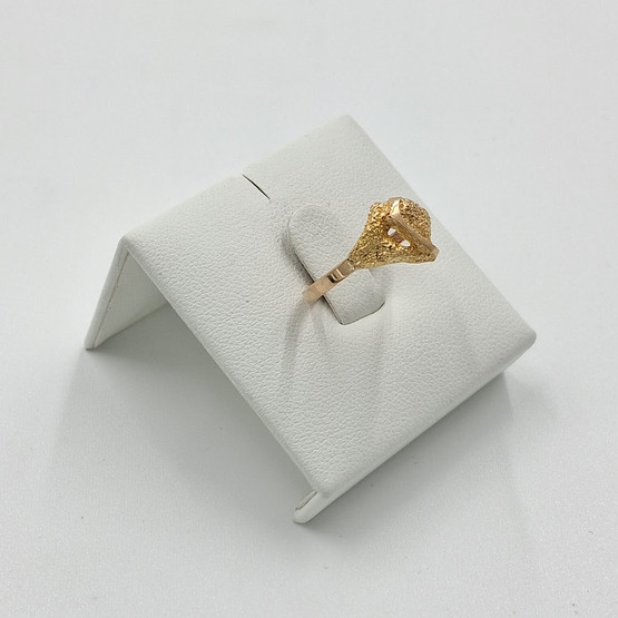 Sormus, Tammen Koru, 14k kultaa v. 1980