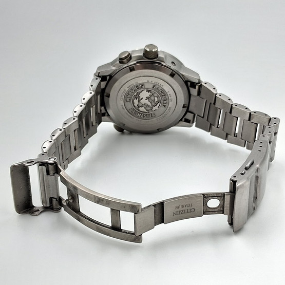 Rannekello, Citizen Eco-Drive, Radio Controlled, Sapphire