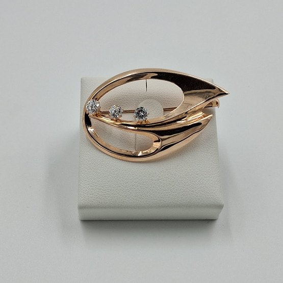 Rintakoru, 14k kultaa, v. 1996