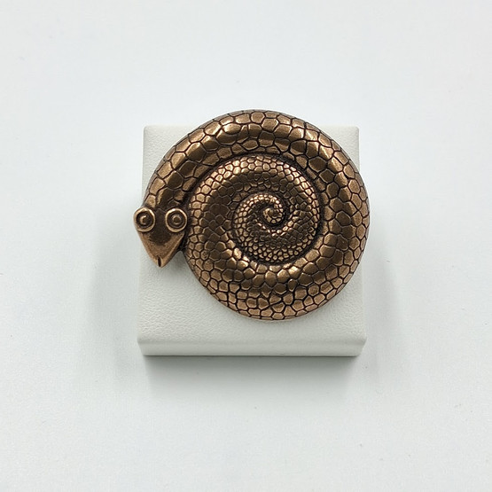 Rintakoru, Vaskikäärme, Kalevala Koru, pronssia
