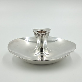 Kynttilänjalka, design Tapio Wirkkala, hopeaa v. 1961