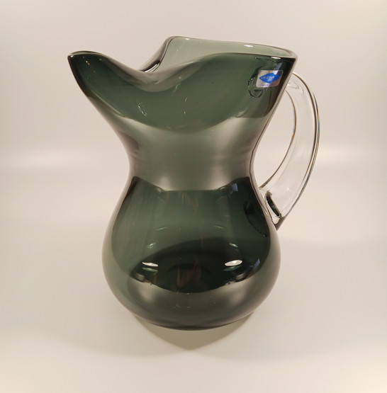 Kaadin, Nuutajärvi, sign. Oiva Toikka