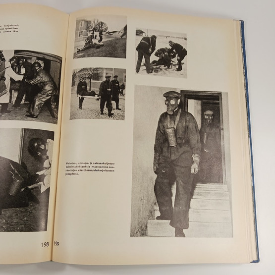 Kirja, Ilmapuolustus sanoin ja kuvin v. 1937