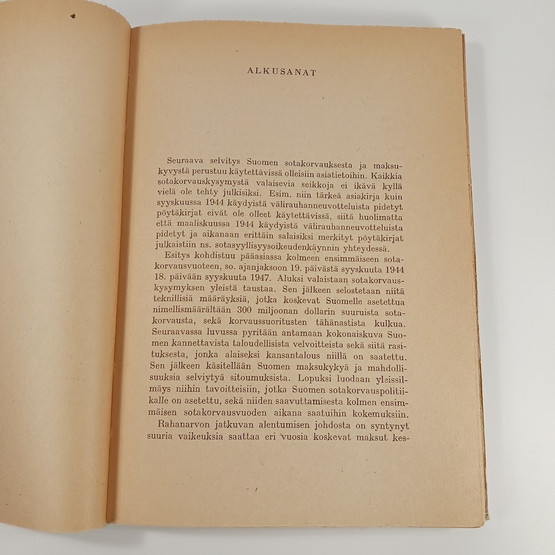 Kirja, Suomen sotakorvaus ja maksukyky v. 1948