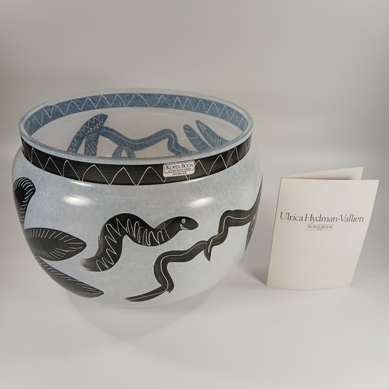 Malja, Kosta Boda, sign. Ulrica Hydman-Vallien