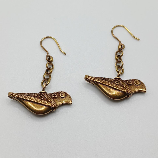 Korvakorut, Hattulan lintu, Kalevala Koru