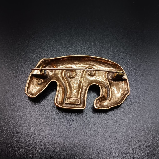 Rintakoru, Kalevankarhu, Kalevala Koru