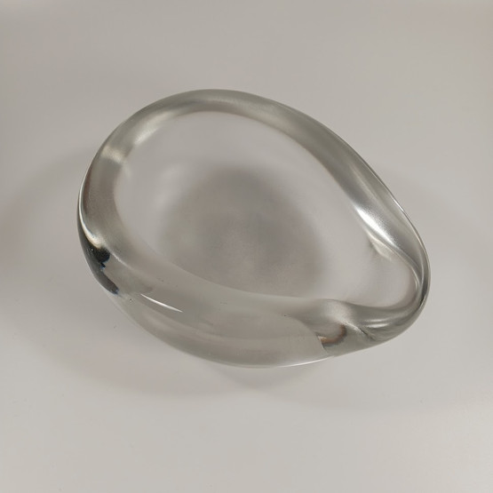 Taidelasi, sign. K. Franck