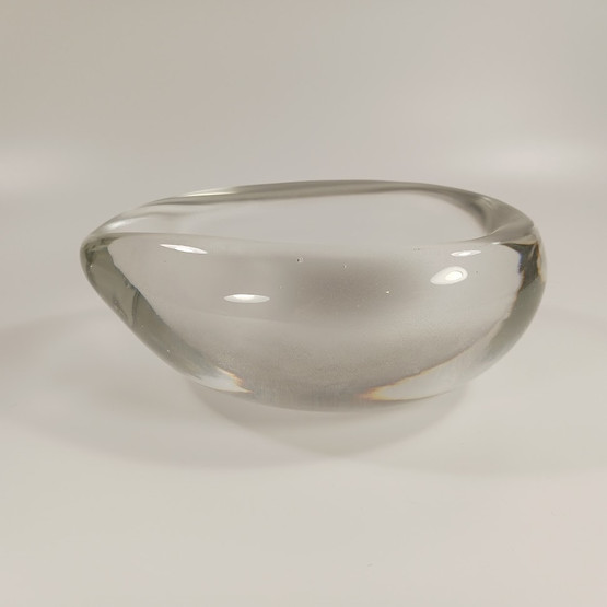 Taidelasi, sign. K. Franck