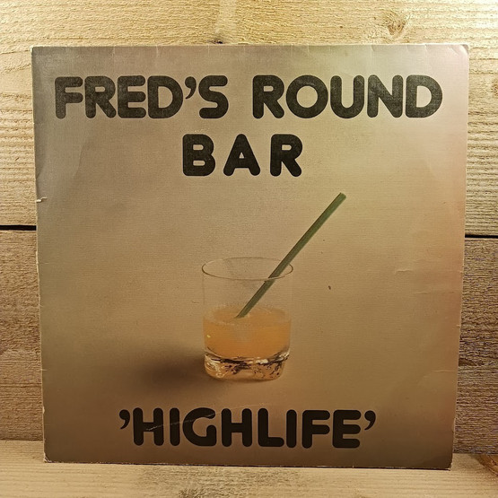 LP-levy, Fred's Round Bar
