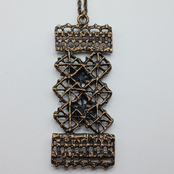 Kaulakoru, Pitsi, design Pentti Sarpaneva