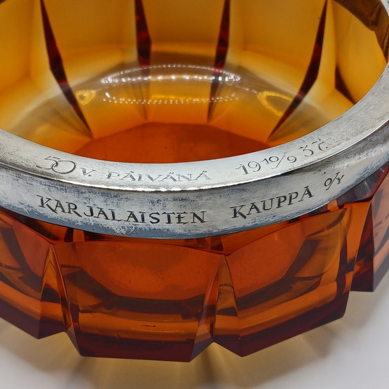 Kristallimalja, Karjalaisten Kauppa Oy