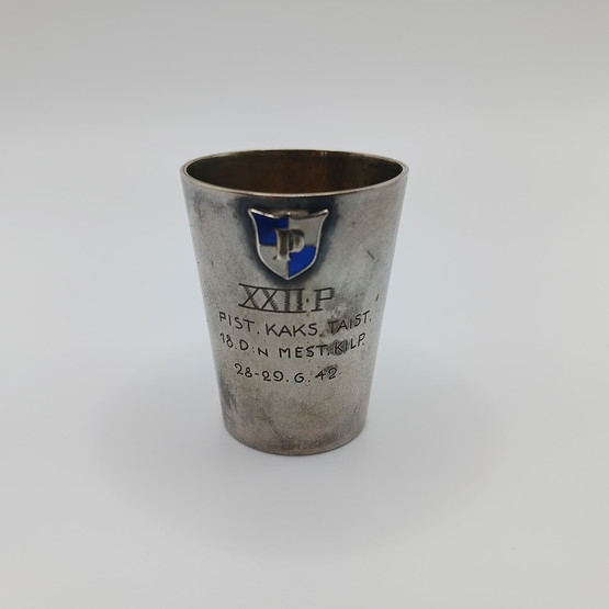 Pokaali, sota-aiheinen, 18. Divisioona, v. 1942