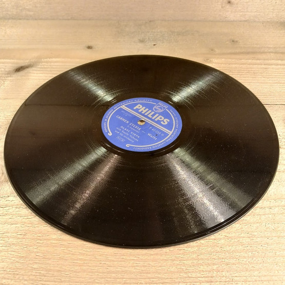 Savikiekko, Philips, Olavi Virta