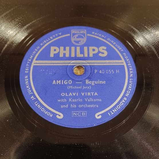 Savikiekko, Philips, Olavi Virta