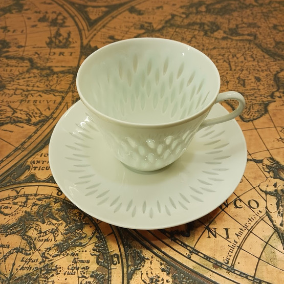 Kahvikuppi, Arabia, riisiposliini, design Friedl Kjellberg