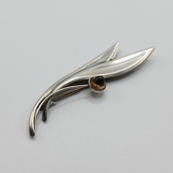 Rintakoru, design Elis Kauppi