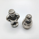 Hopeasirotin 2kpl, Isäntä ja Emäntä