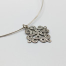 Kaulakoru, Karjalainen nauhapunos, Kalevala Koru