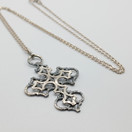 Kaulakoru, hopeaa, design Martti Viikinniemi