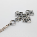 Kaulakoru, hopeaa, design Martti Viikinniemi