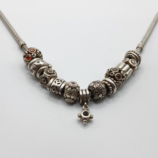 Pandora-kääty, hopeaa