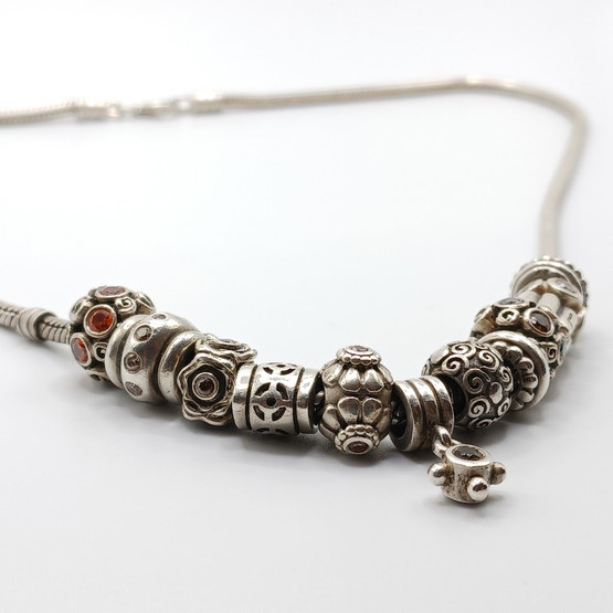 Pandora-kääty, hopeaa