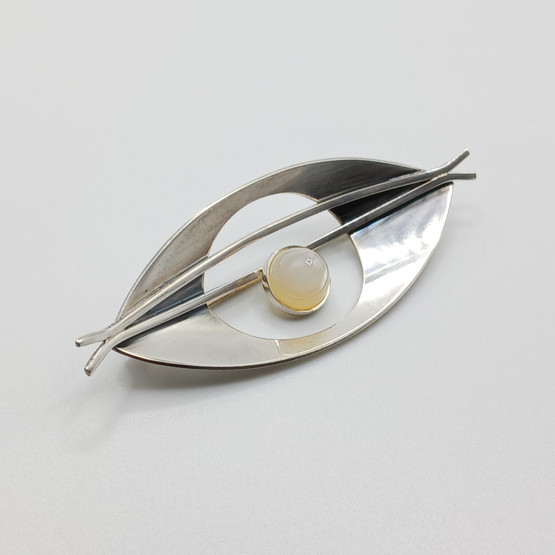 Rintakoru, design Elis Kauppi, Kupittaan kulta