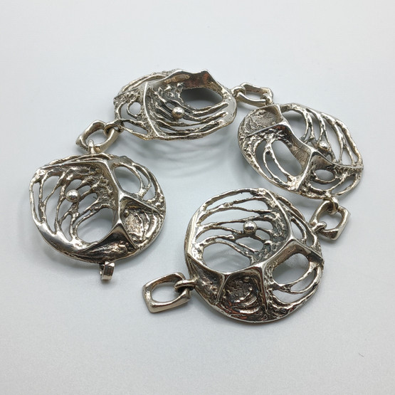 Korusetti, Finnfeelings, hopeaa v. 1972