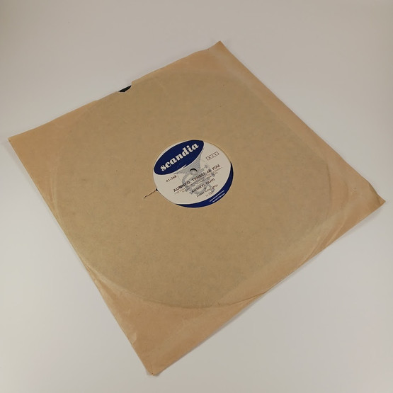 Savikiekko, Scandia, Annikki Tähti