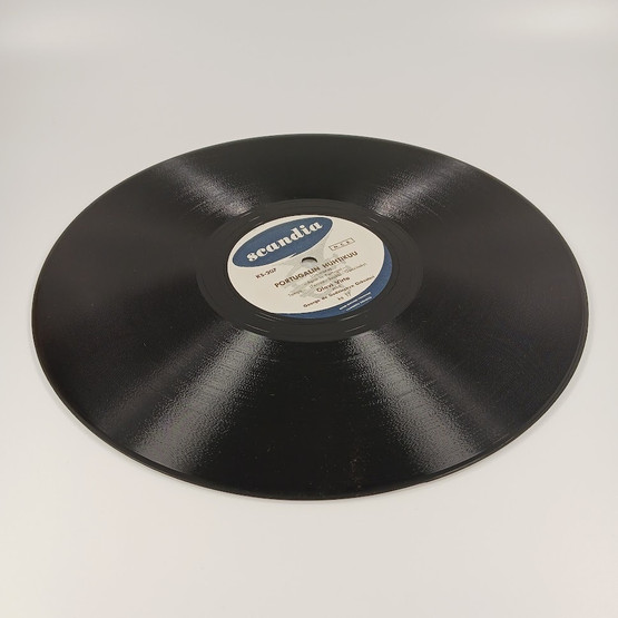 Savikiekko, Scandia, Olavi Virta, Anita Kuusi