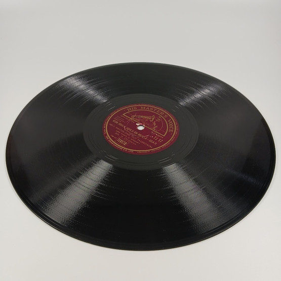 Savikiekko, Hely Westerlund, Guy Fagerström