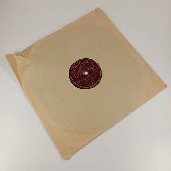 Savikiekko, Hely Westerlund, Guy Fagerström