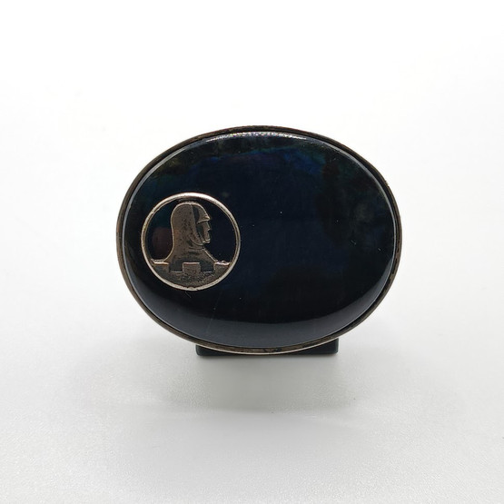 Rintakoru, Sotaveteraani