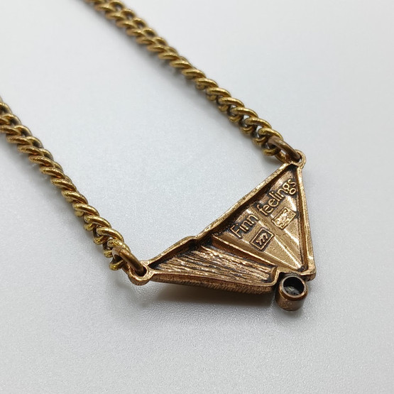 Kaulakoru, Finn feelings, hopeaa