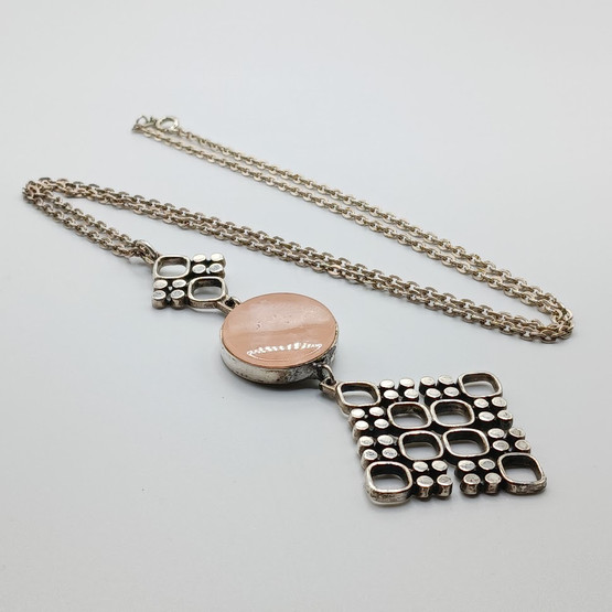 Kaulakoru, hopeaa, design Jorma Laine