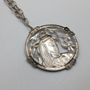 Kaulakoru, hopeaa vuodelta 1944