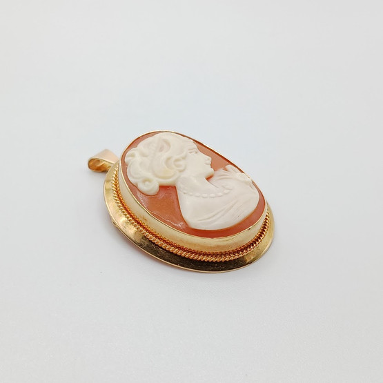 Camee rintakoru, 14k kultaa