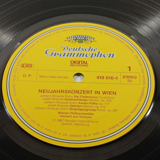 LP-levy, Neujahrskonzert in Wien, New year's concert 