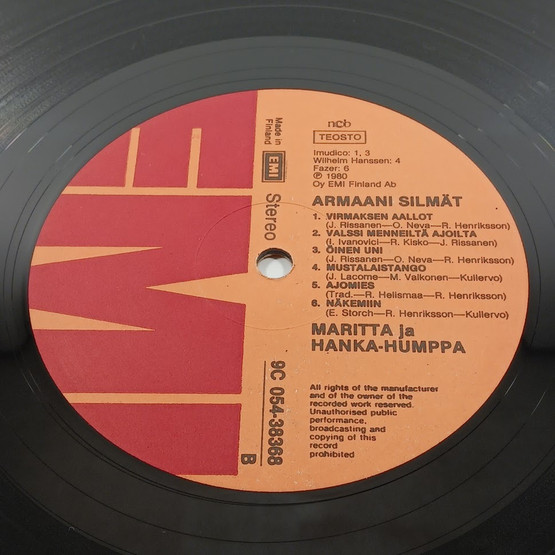 LP-levy, Maritta ja Hanka-humppa, Armaani silmät