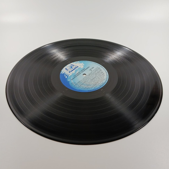 LP-levy, Kullervo Linnan Humppaveikot solisteineen