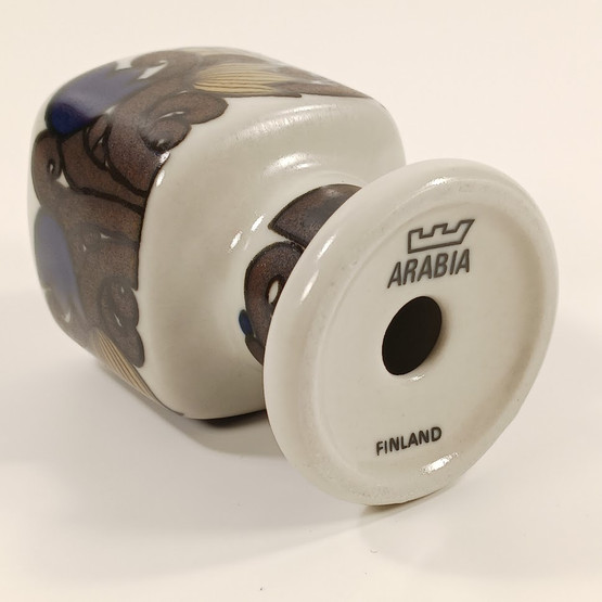 Munakuppi, Kalevala, 1981, design Raija Uosikkinen