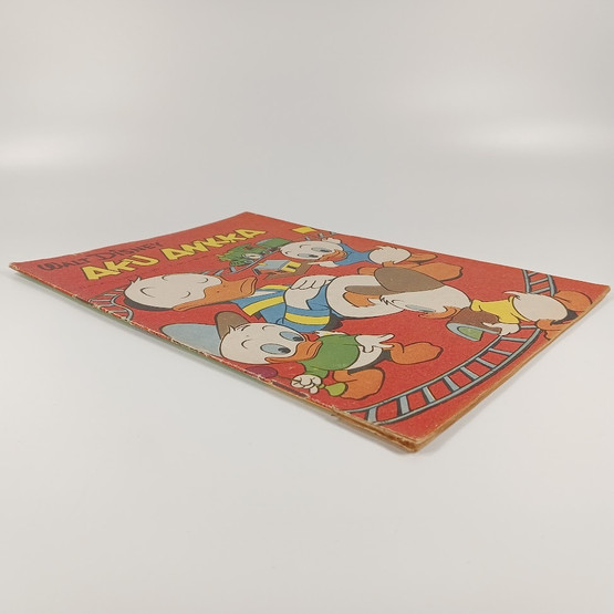 Sarjakuva, Aku Ankka, nro 4 A Huhtikuu 1957