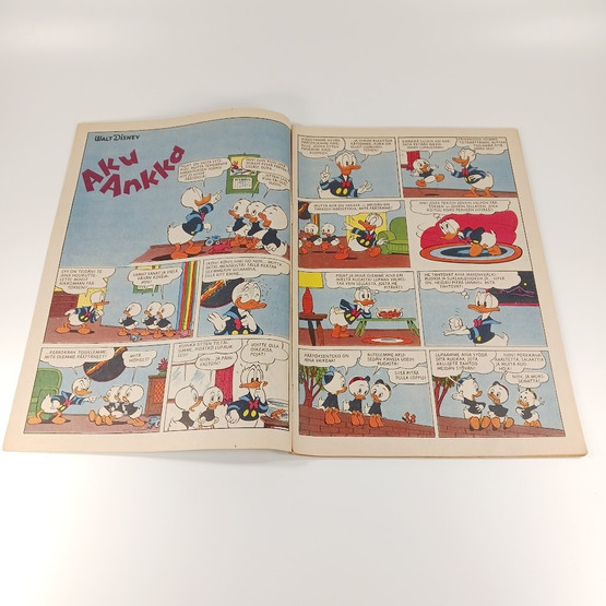 Sarjakuva, Aku Ankka, nro 9 A Syyskuu 1957