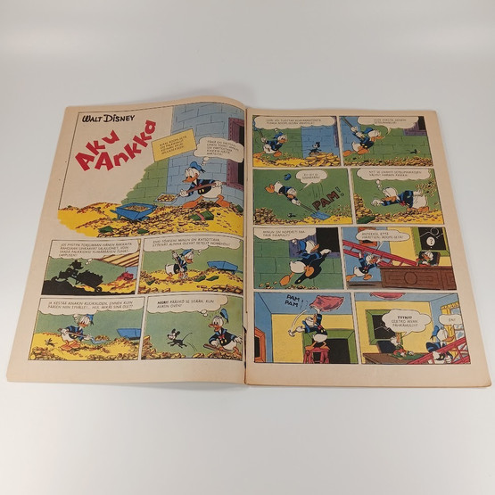 Sarjakuva, Aku Ankka, nro 3 A Maaliskuu 1956