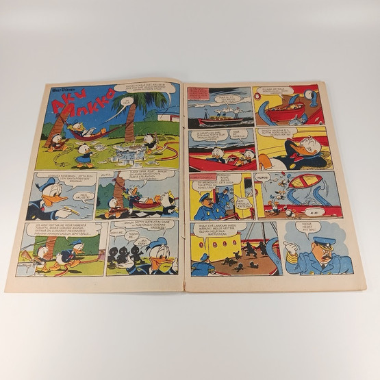 Sarjakuva, Aku Ankka Honolulussa, nro 9 B 1956