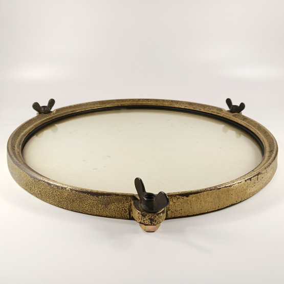 Höyryveturin ajovalon suojalasi